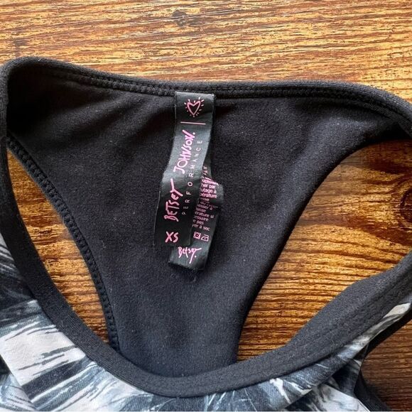 Betsey Johnson Performance Black & White Floral High Neck Sports Bra - Picture 5 of 8